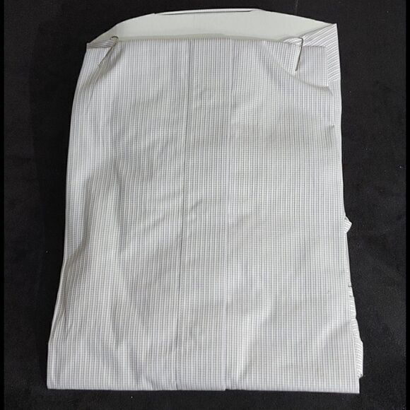 MEN'S CARRELI WHITE, SILVER, MAUVE SQUARE DRESS SH - Picture 2 of 4